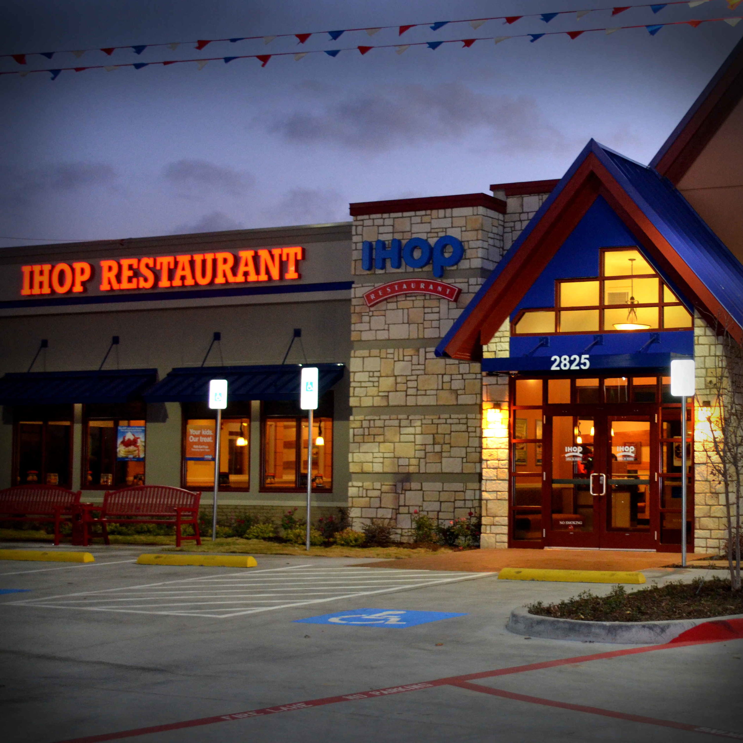 ihop1